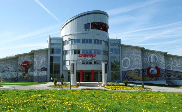 Der GEMÜ Dome in Ingelfingen ist das Entwicklungs- und Innovationszentrum von GEMÜ.